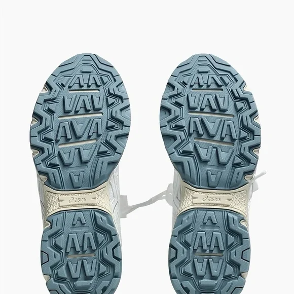 ASICS NIB - Picture 8 of 8